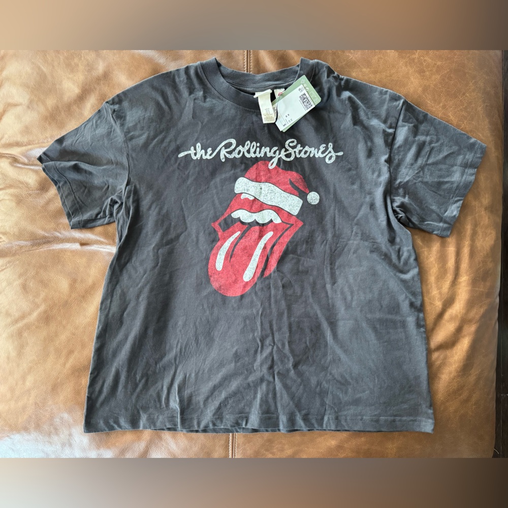 NWT H&M Rolling Stones Christmas tshirt